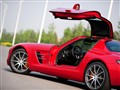 2010�� SLS AMG